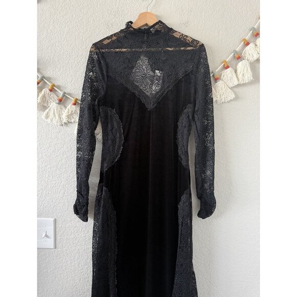Anthropologie Black Mock Neck Lace Velvet Slip Midi Dress Witchy Whimsygoth NWT - Picture 5 of 12
